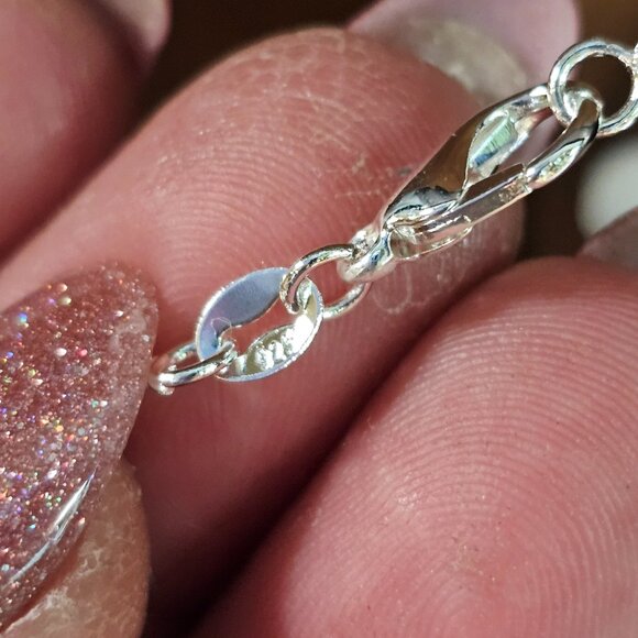 Sterling silver necklace with cubic zirconia pendant - Picture 4 of 4